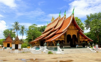 Ngôi cổ tự Wat Xieng Thong ở Luang Prabang, Lào